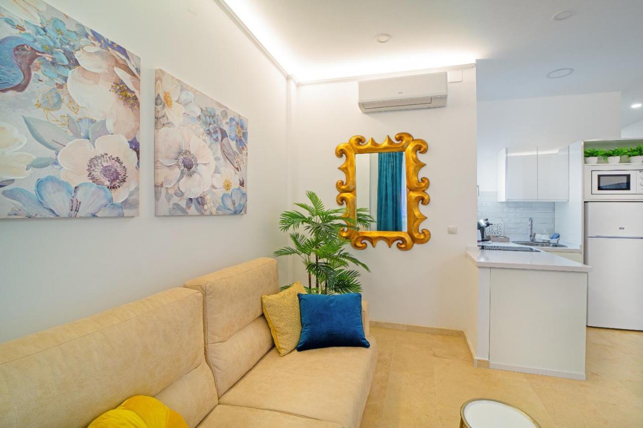 Malaga Historical Centre Luxury Apartment Kültér fotó